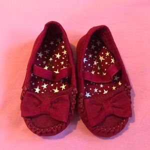 Red Bow Moccasins